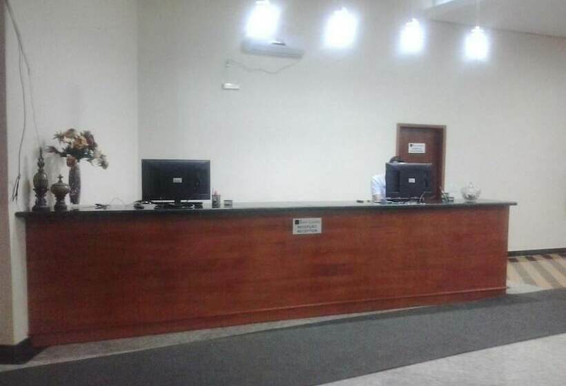 فندق Restaurante Castelo Altamira