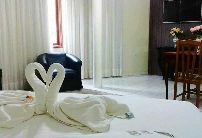 فندق Restaurante Castelo Altamira