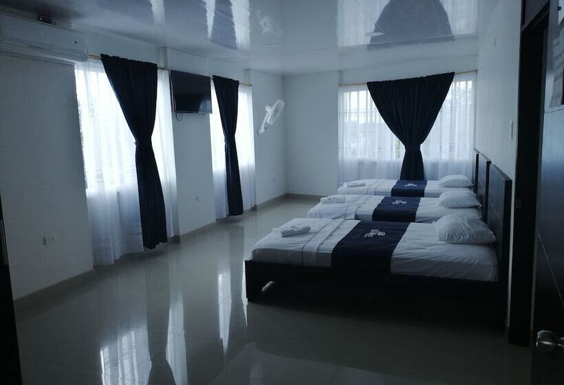 בית מלון כפרי San Pedro Plaza