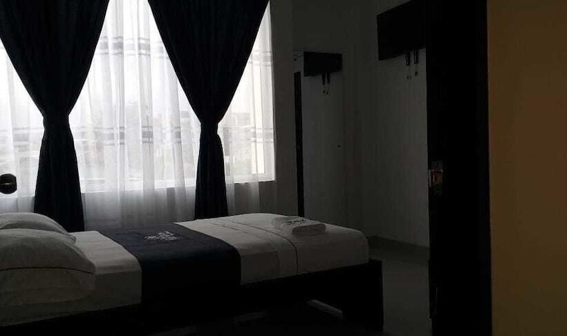 בית מלון כפרי San Pedro Plaza