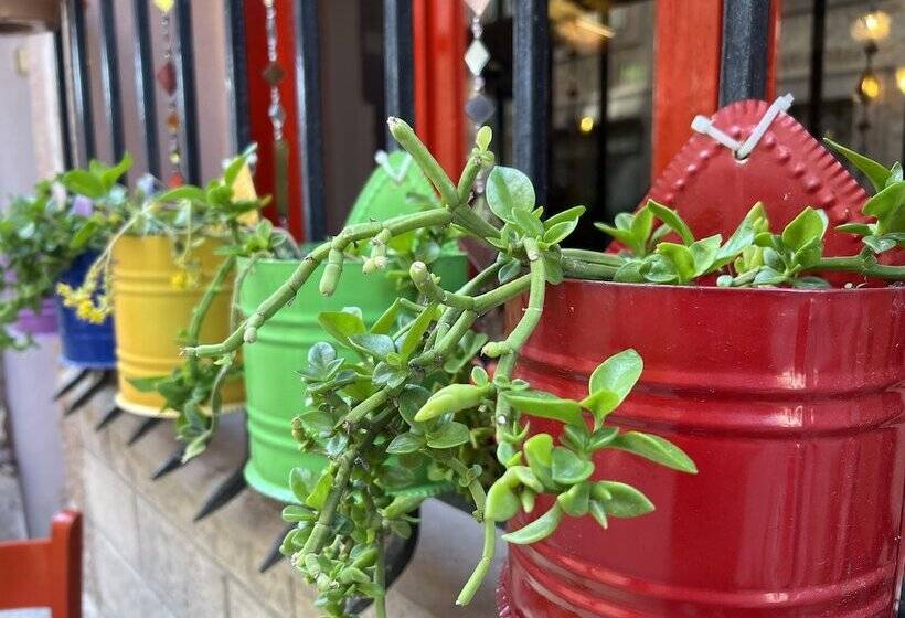 호텔 şekercigiller