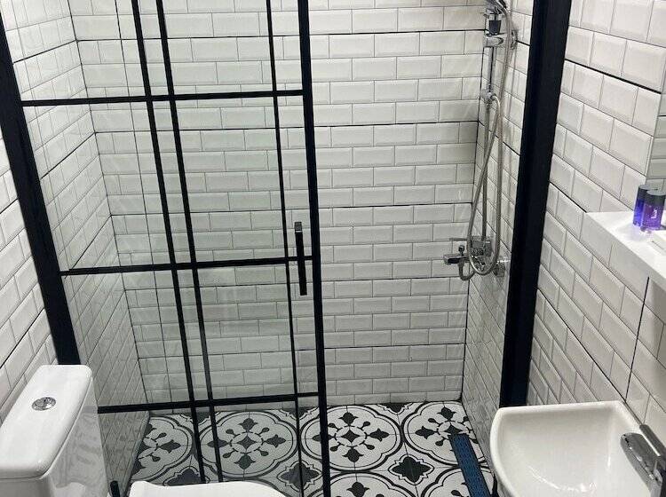 호텔 şekercigiller