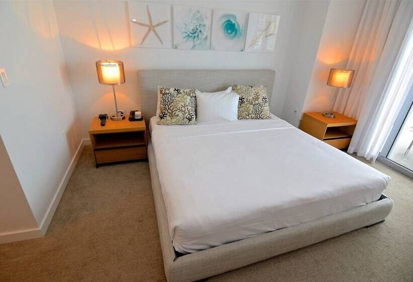 فندق Stunning Ocean & Bay View Residence 1 Bed 1 Bath @ Beachwalk