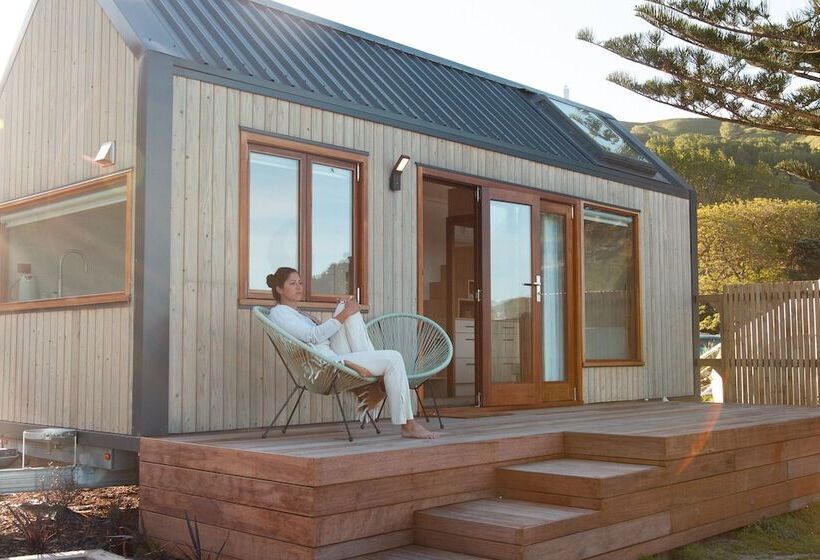 هتل Tatapouri Bay