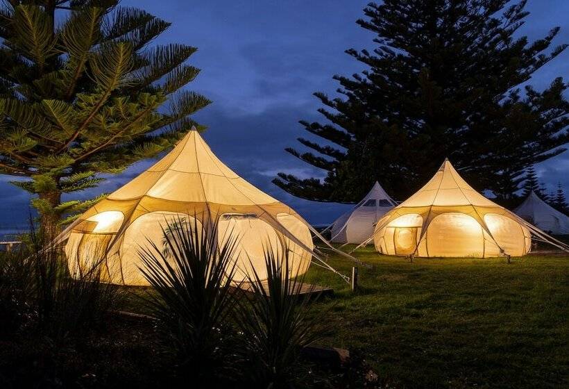 هتل Tatapouri Bay