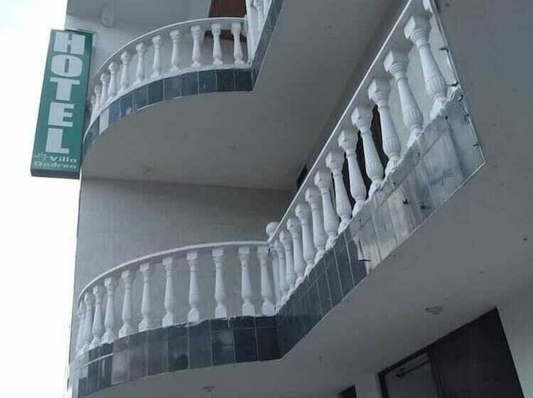 هتل Villa Andrea