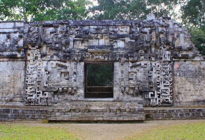 فندق Villa Calakmul