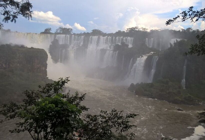 هتل Village Del Sol