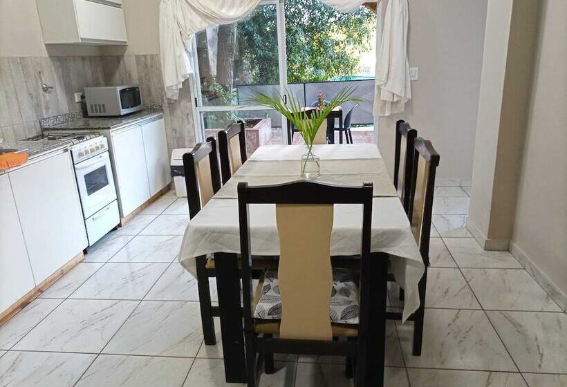 هتل Village Del Sol