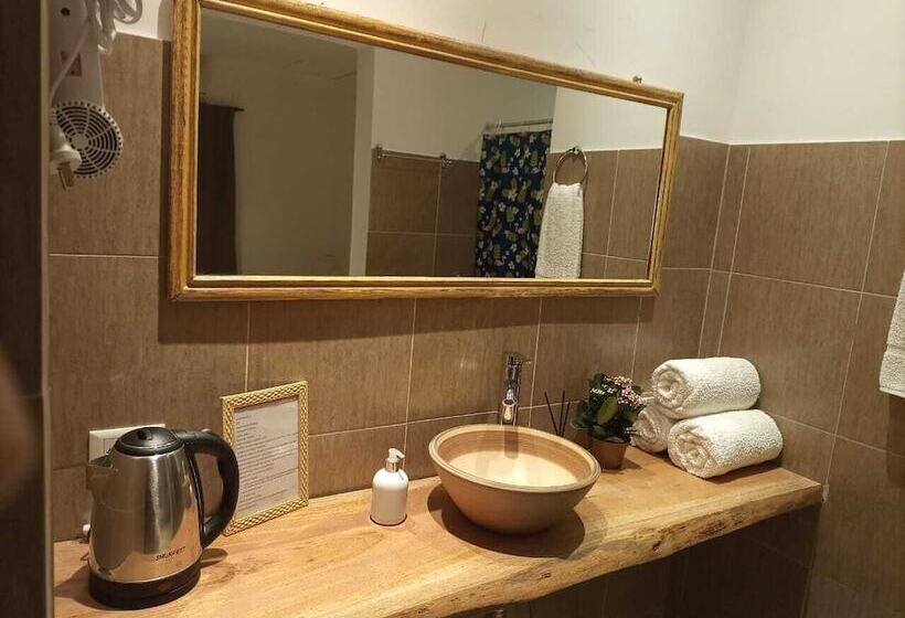 בית מלון כפרי Village Del Sol