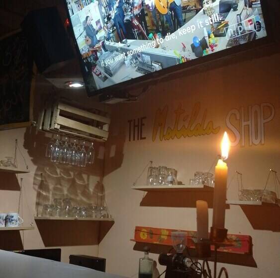 La Casa De Matilda   Hostel