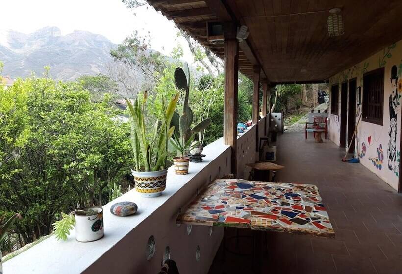 La Casa De Matilda   Hostel