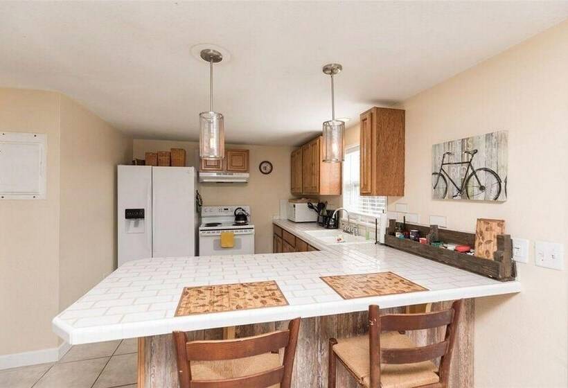 Palmetto Retreat [1/1] Free Activities! & Wifi Beach Nearby