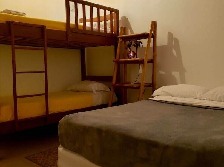 پانسیون Casa Ayangue