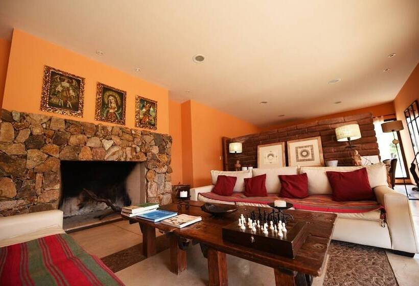 بنسيون Chañarmuyo Casa De Huéspedes