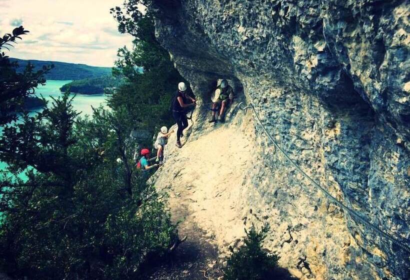 ペンション Chambres D Hôtes La Ferme De Montard