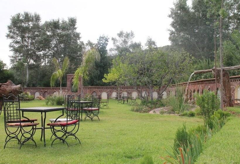 پانسیون Ecolodge Tamount