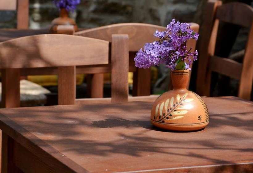 بنسيون Fyloma Villa With 5 Bedrooms