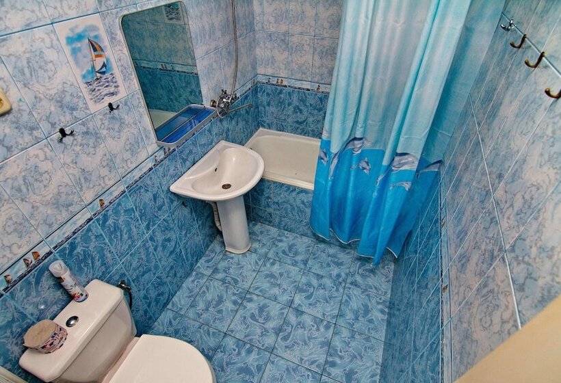 펜션 Lazur Guest House