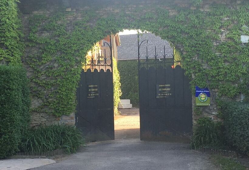 بنسيون Les Templiers