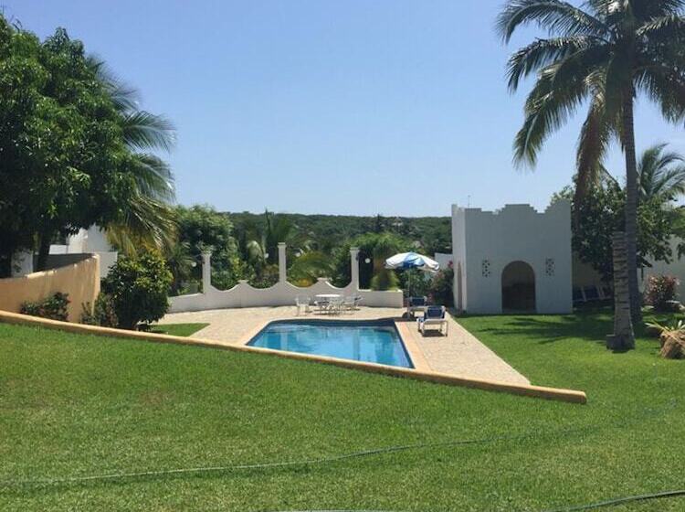 پانسیون Quinta Risas Del Sol