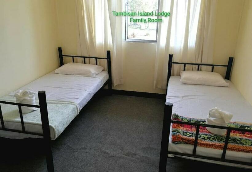 פנסיון Tambisan Island Lodge