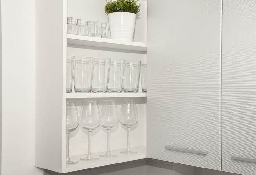 פנסיון The Coolest Loft & Terrace Varkiza Sv