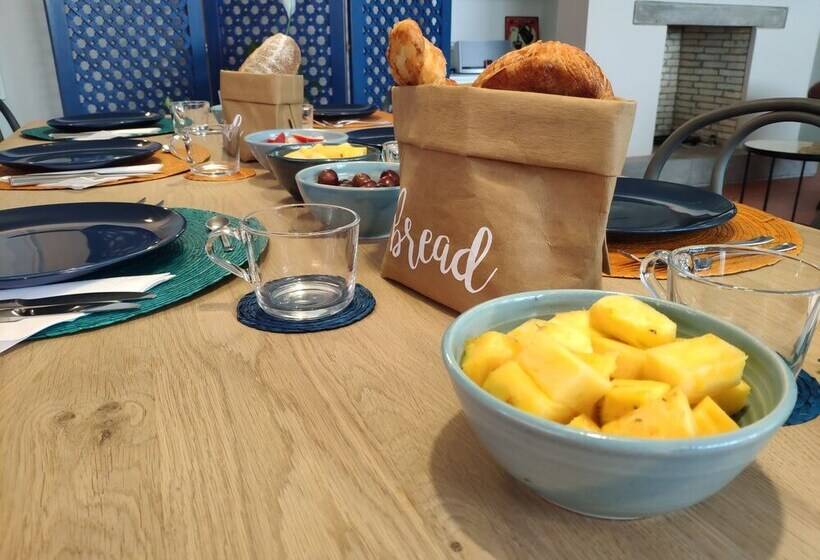 ペンション The Milagro Guest House