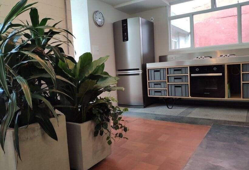 ペンション The Milagro Guest House