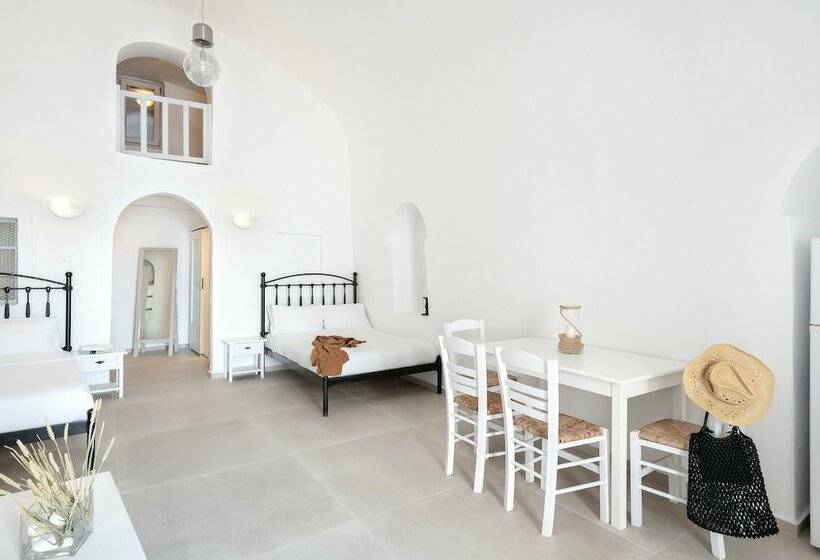 פנסיון Veranda View   Adults Only