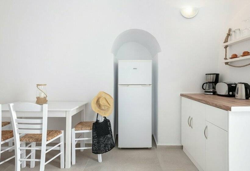 פנסיון Veranda View   Adults Only