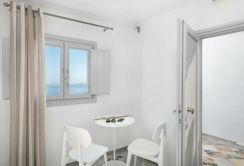 פנסיון Veranda View   Adults Only