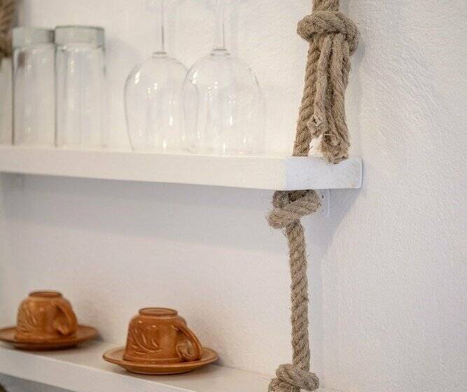 פנסיון Veranda View   Adults Only