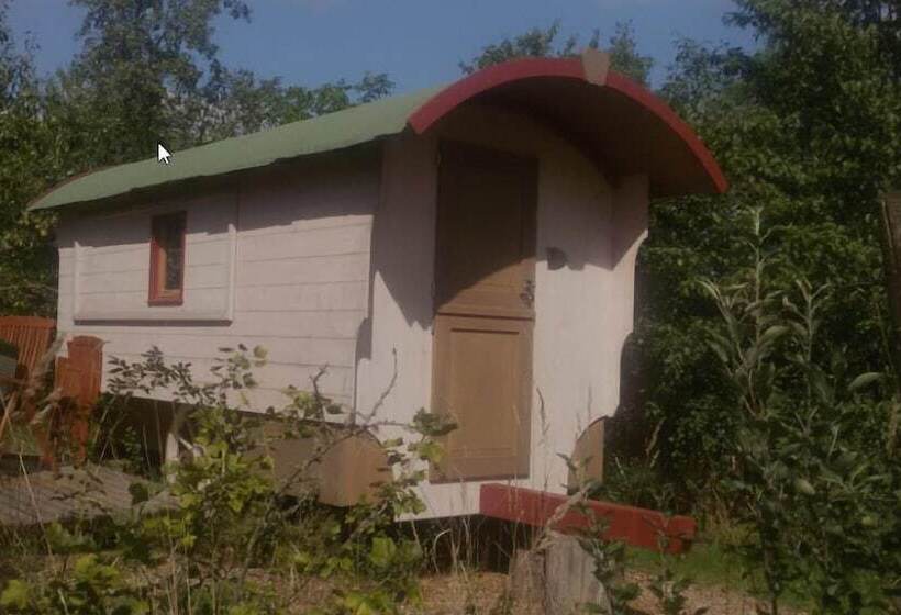 Schaeferwagenhotel Campsite