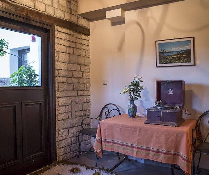 Andromeda Hotel Limni Plastira