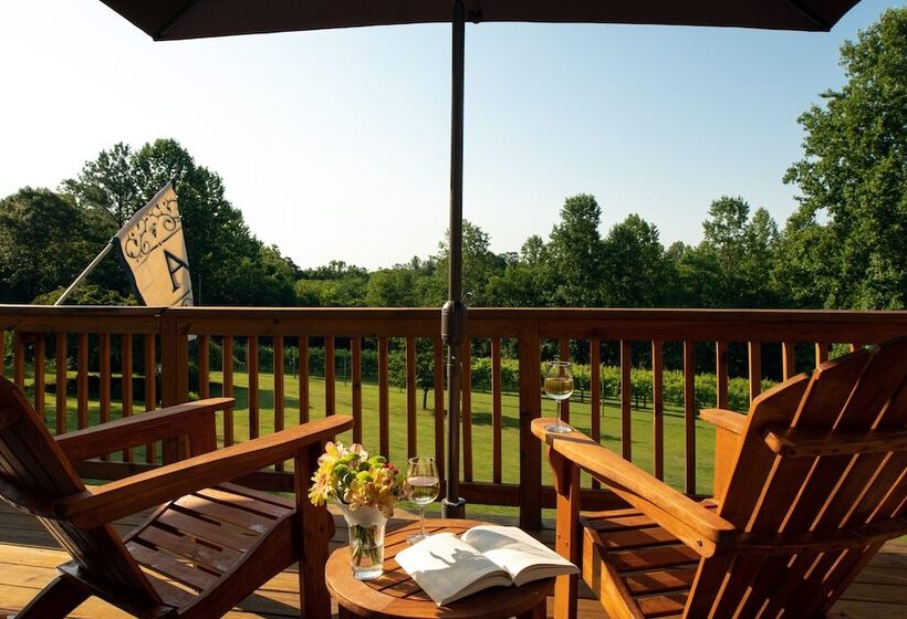 Arcady Vineyard Bed & Breakfast