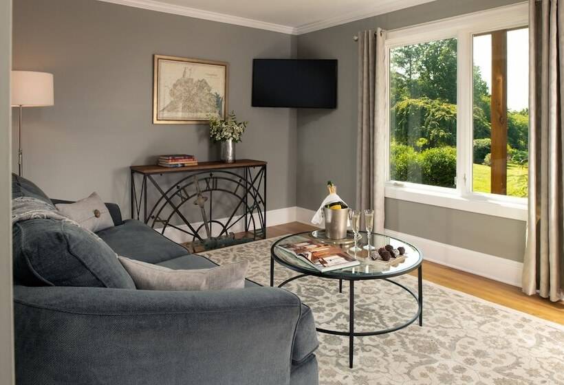 Arcady Vineyard Bed & Breakfast