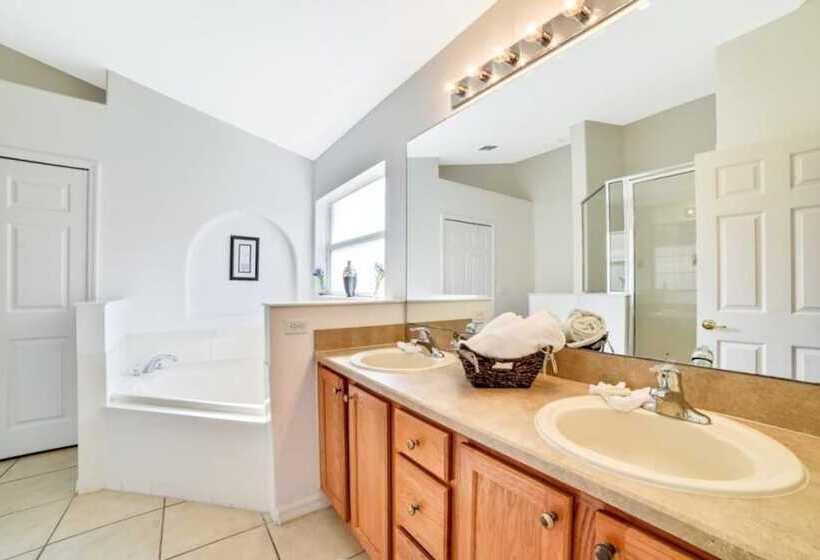 Aviana Resort   4bd/3ba   Rav4532