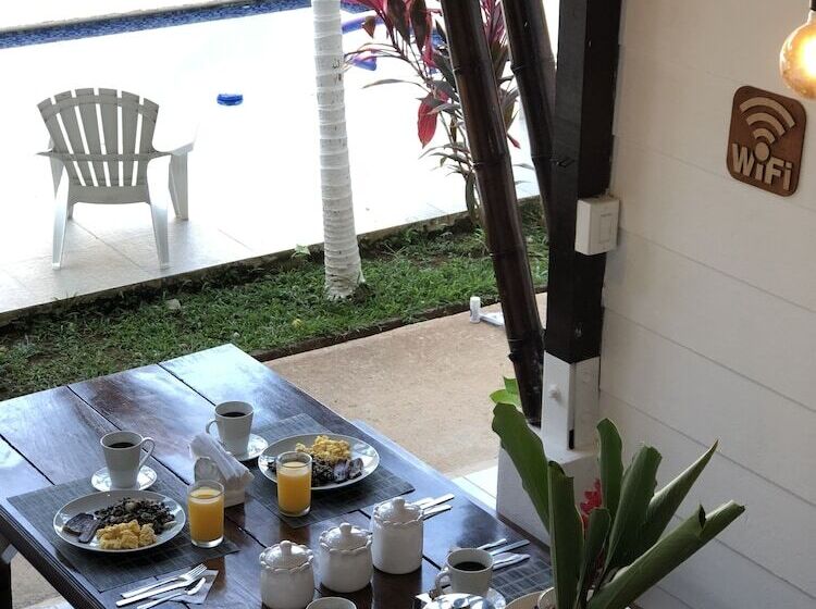 Ballena Dorada Hotel Boutique