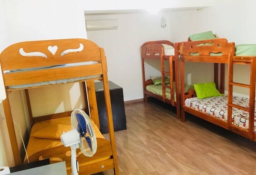 مبيت وإفطار Casa Celestial