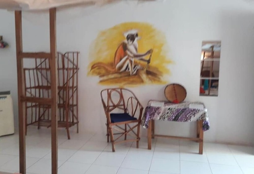 Bed and Breakfast Ebony & Ivory Bungalows