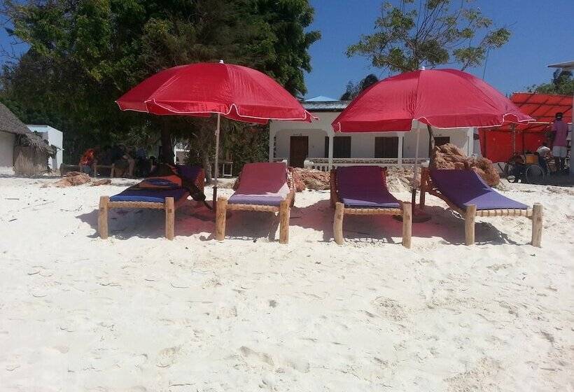 Bed and Breakfast Ebony & Ivory Bungalows