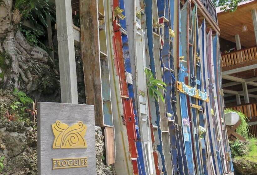 צימר Froggies Divers Bunaken