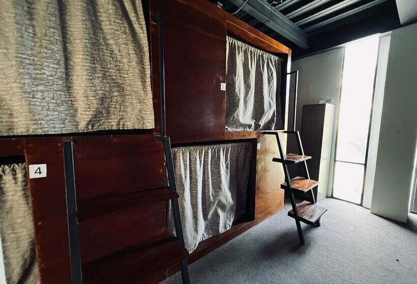 ベッドアンドブレックファースト Hostel Aldea T Zunun