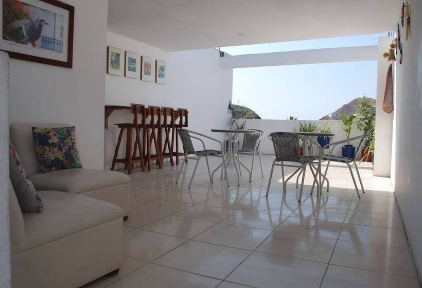 تختخواب و صبحانه Pucusana Ecolodge