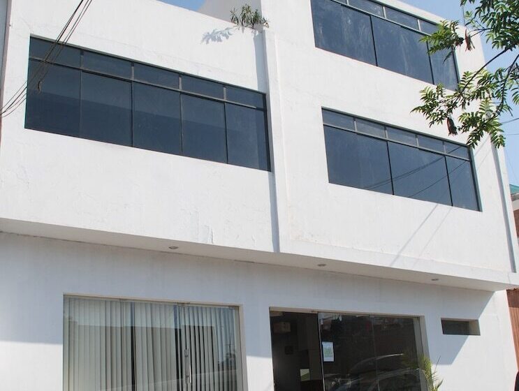 تختخواب و صبحانه Pucusana Ecolodge