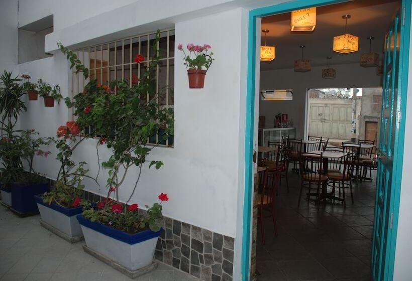 تختخواب و صبحانه Pucusana Ecolodge