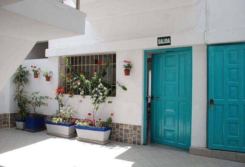 تختخواب و صبحانه Pucusana Ecolodge