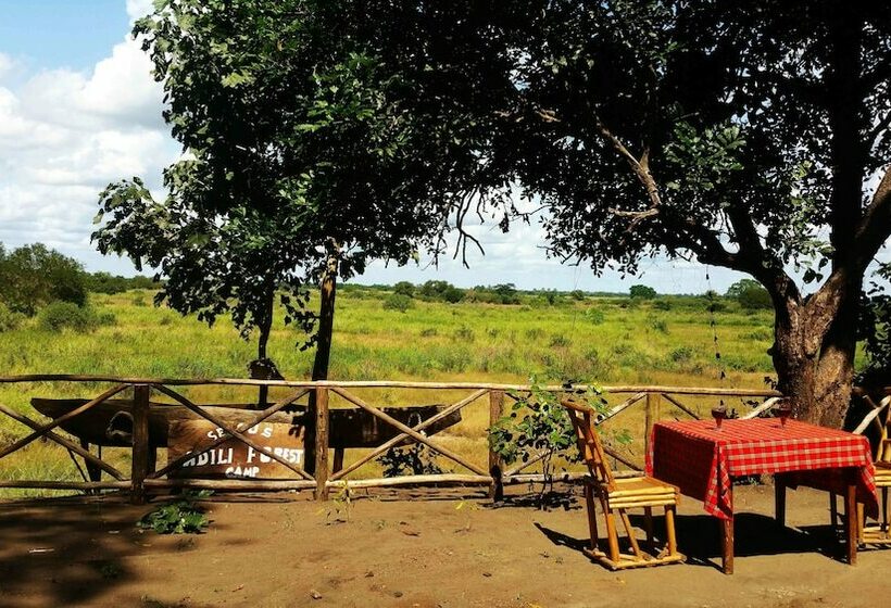 住宿加早餐  Selous Adili Forest Camp
