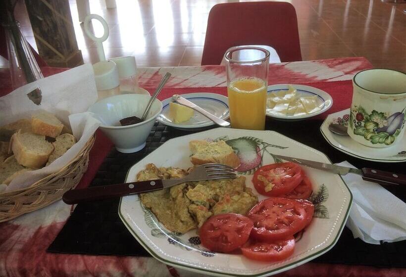 צימר Yuna Village Garden Resort